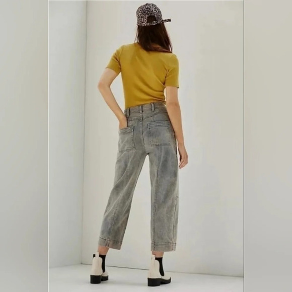 ANTHROPOLOGIE Pilcro Ultra High Rise Cropped Jeans,Grey/Peach Acid Wash, Size 26 - Picture 3 of 11